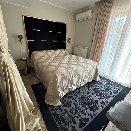 Casa Dei Fiori 3*