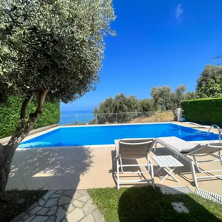 Casa Dei Fiori 3* Belvedere Marittimo
