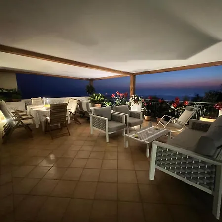 Bed and Breakfast Casa Dei Fiori 3*