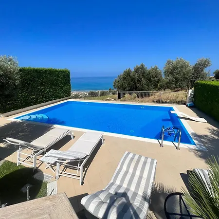Casa Dei Fiori Bed and Breakfast 3*
